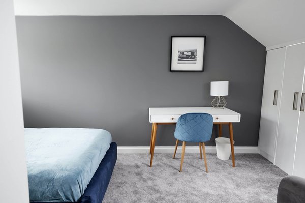 Quelles sont les étapes clés pour construire une landing page qui convertit pour un cours en ligne de marketing digital ?